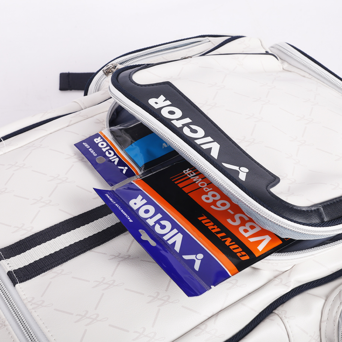 Functional front pouch for accessories