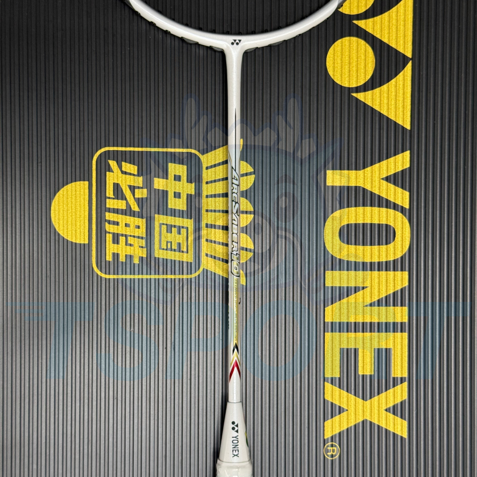 [Collect] Yonex Arcsaber 10 Badminton Racket - Pearl White