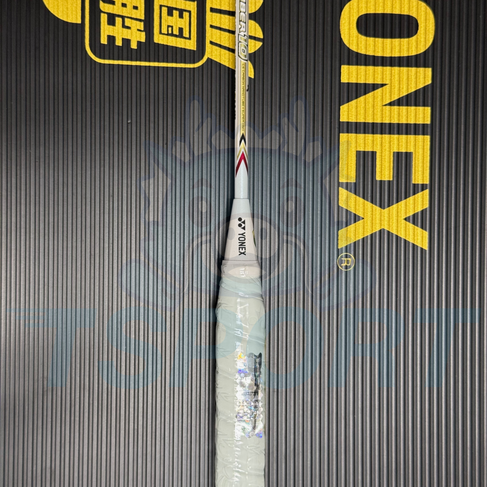 [Collect] Yonex Arcsaber 10 Badminton Racket - Pearl White