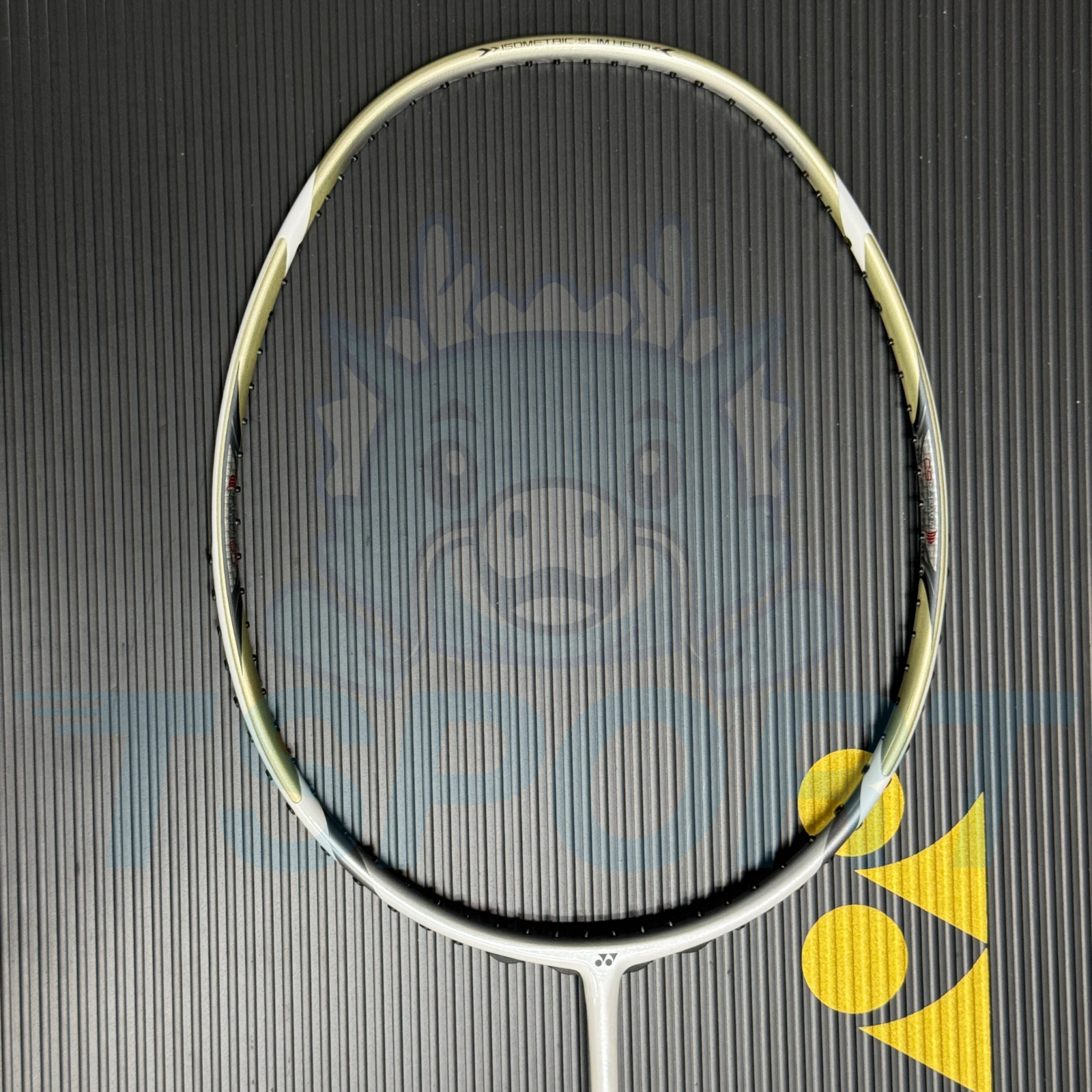 [Collect] Yonex Arcsaber 10 Badminton Racket - Pearl White