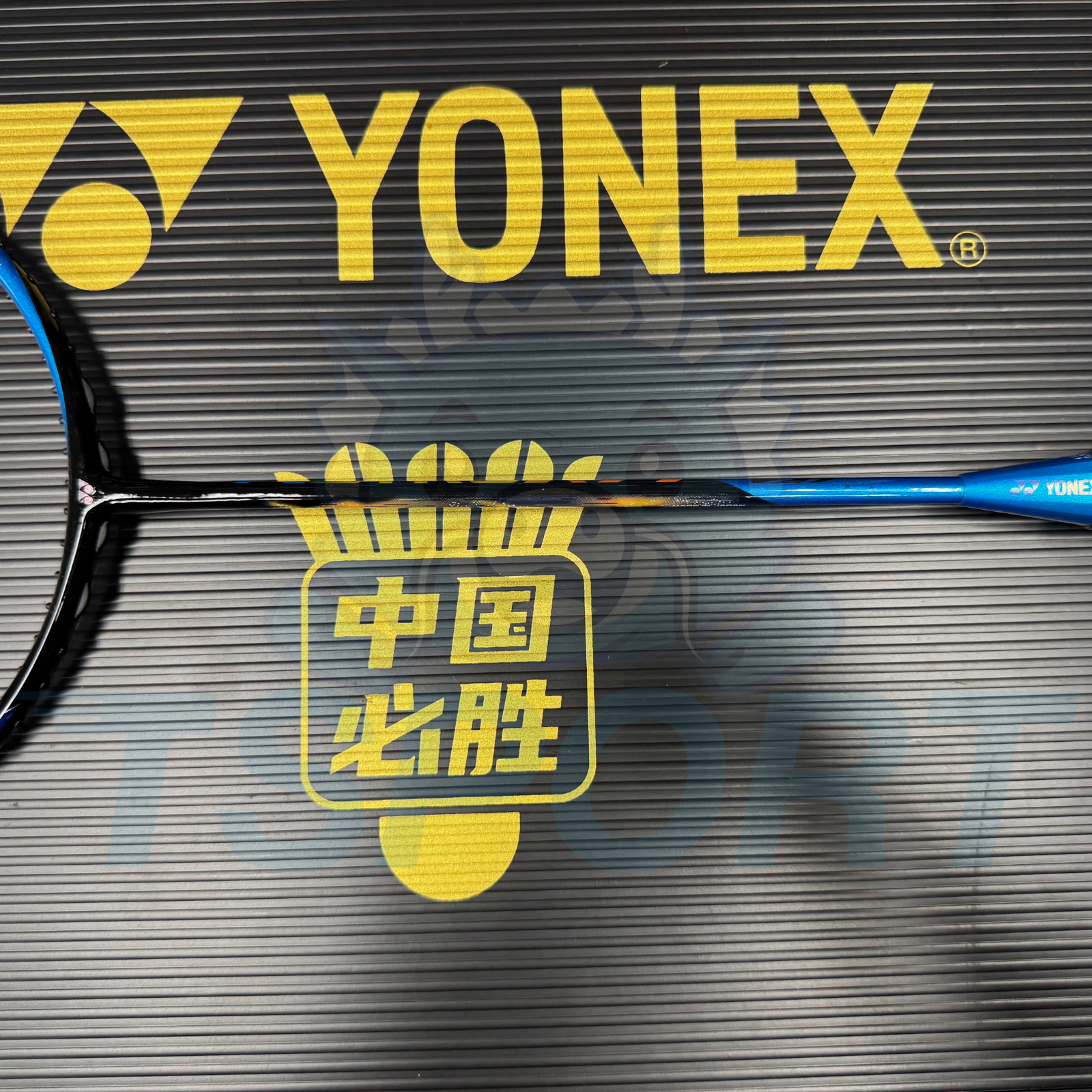 [Collect] Yonex Astrox 77 Badminton Racket - Blue
