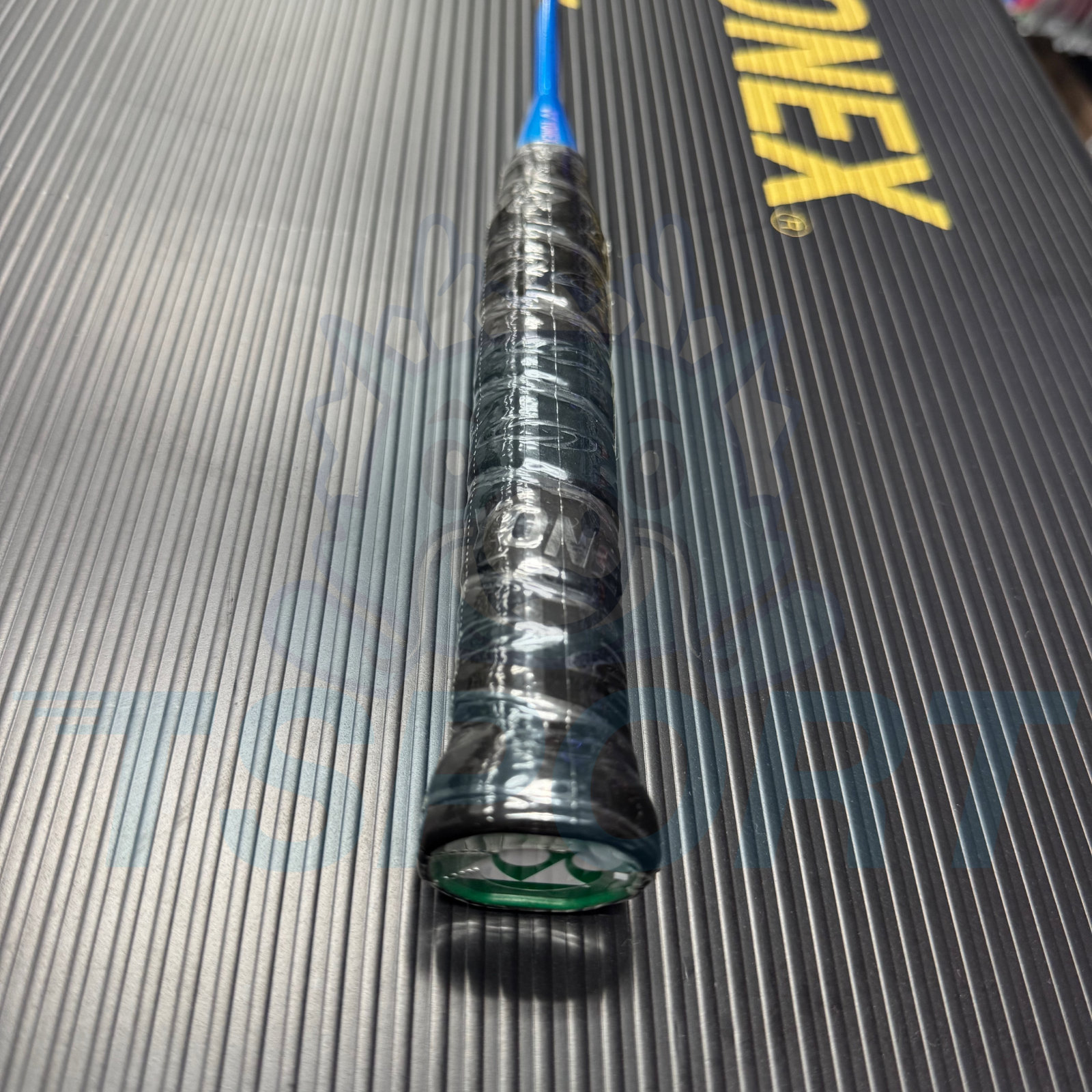 [Collect] Yonex Astrox 77 Badminton Racket - Blue
