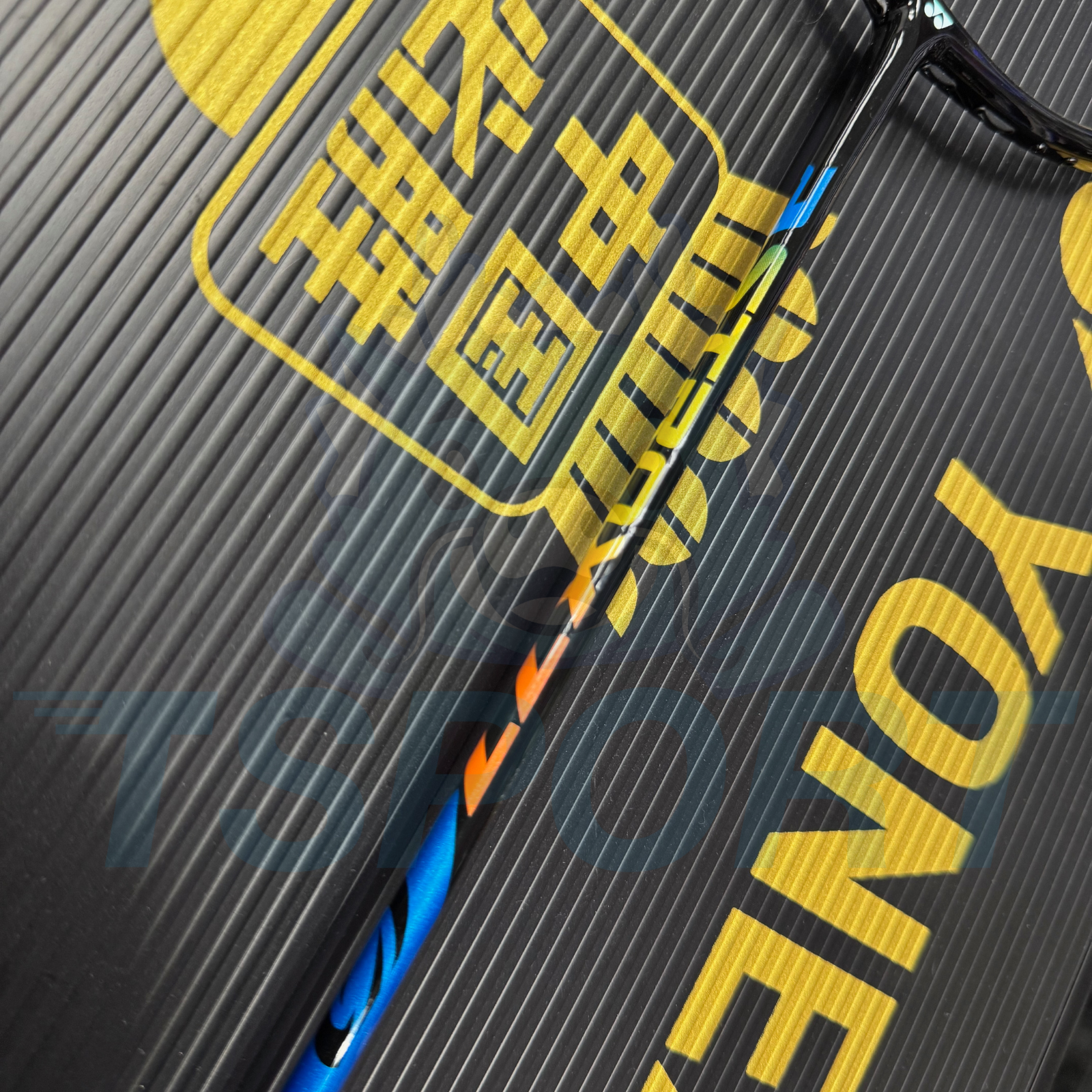 [Collect] Yonex Astrox 77 Badminton Racket - Blue