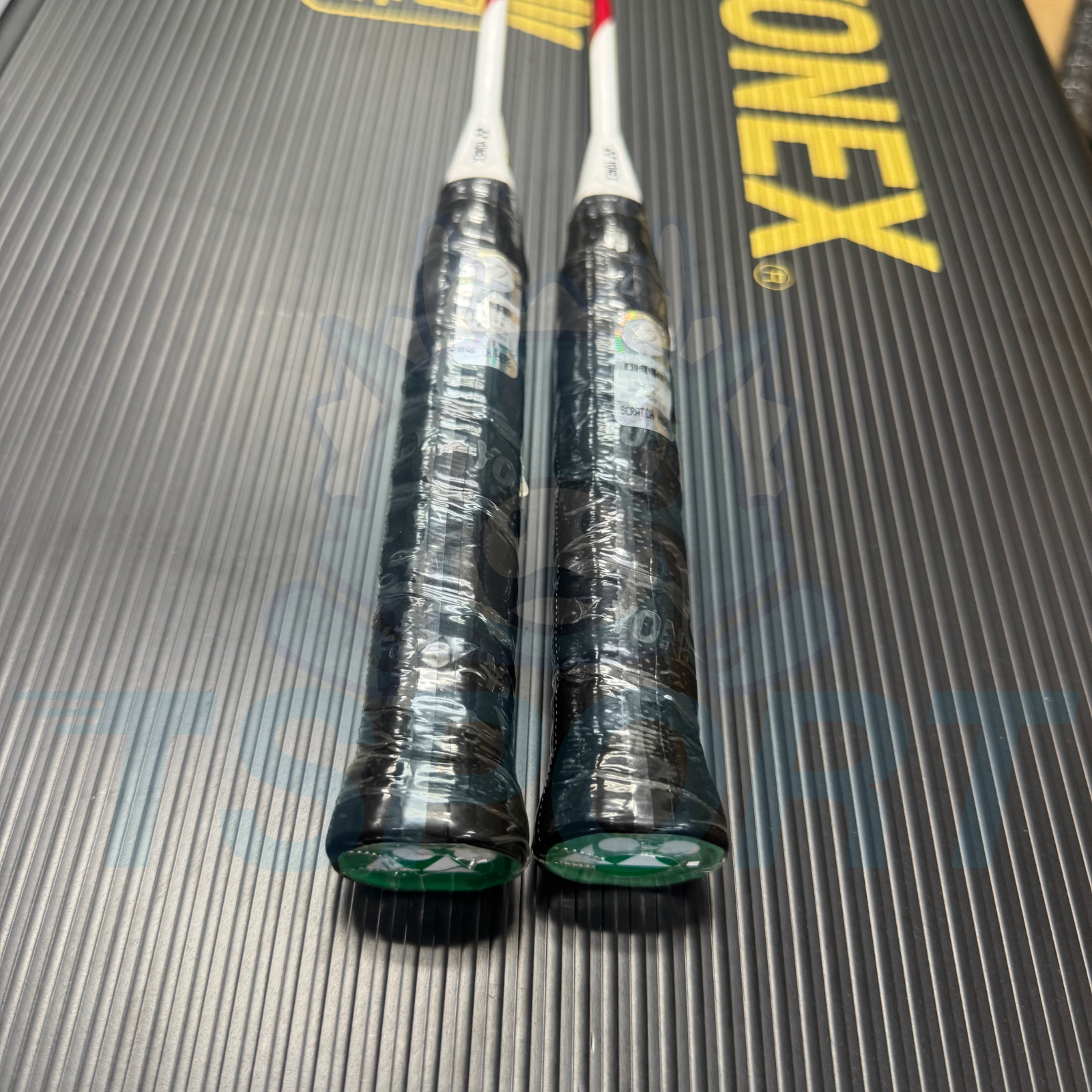 [Collect] Yonex Astrox 88D 2020 Badminton Racket - Off White / Red