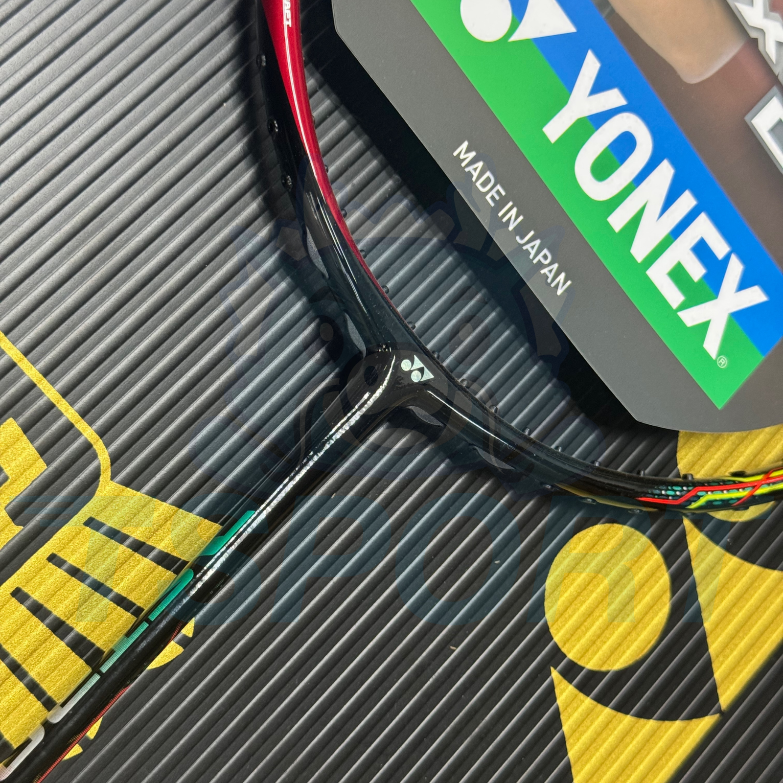 [Collect] Yonex Astrox 88D Dominate 2018 Badminton Racket - Ruby Red