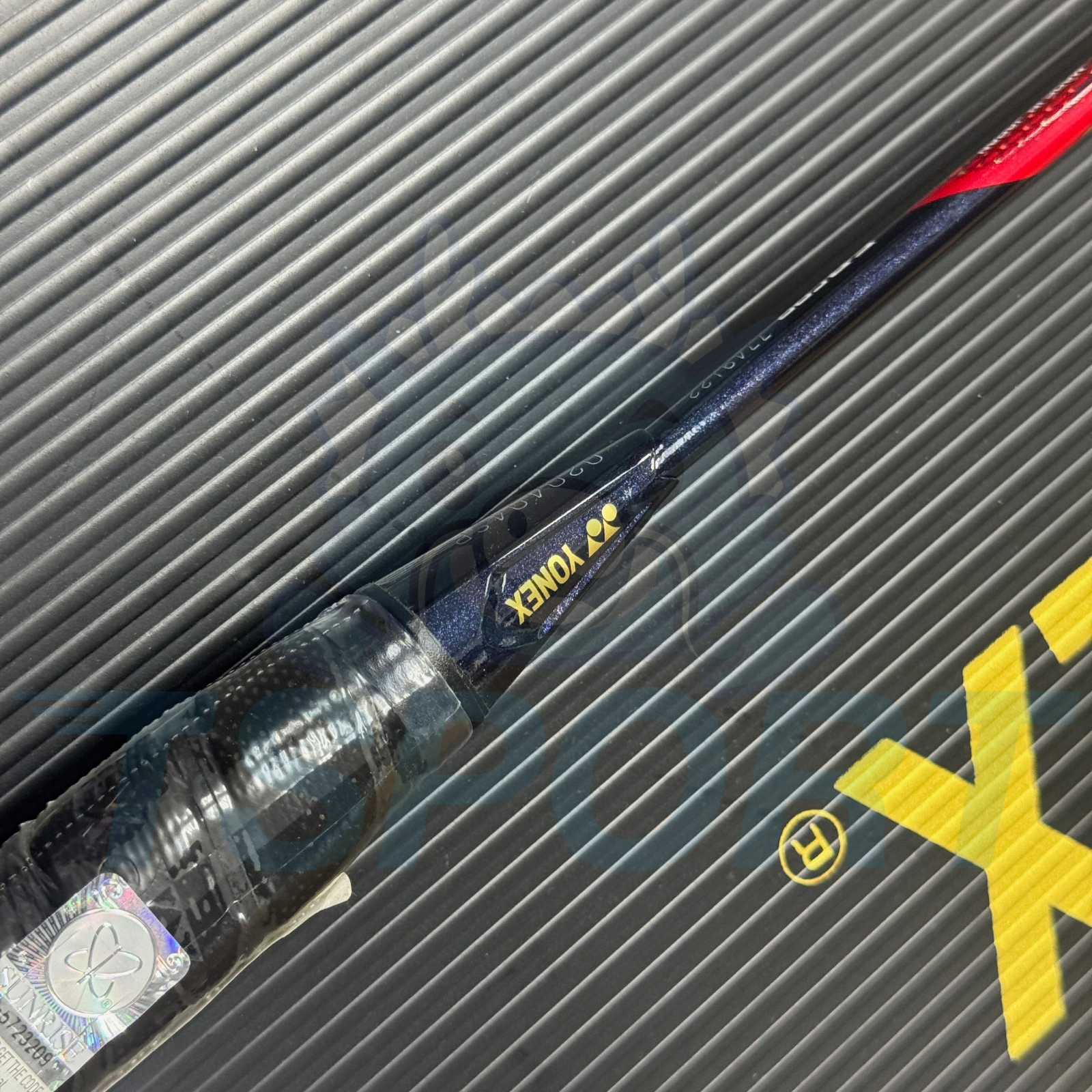 [Collect] Yonex Astrox 88S 2020 Badminton Racket - Off White / Red