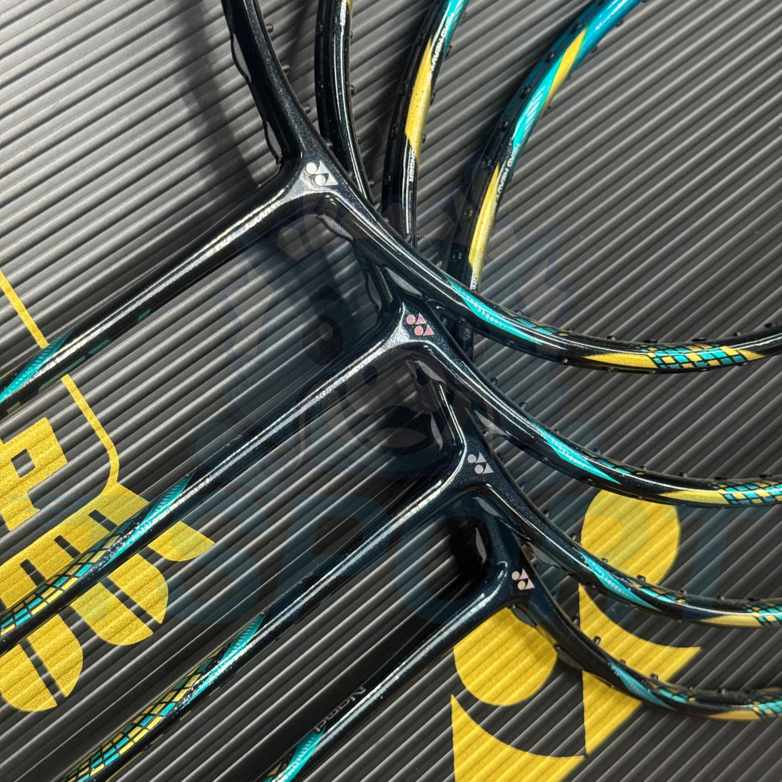 [Collect] Yonex Astrox 88S Pro 2021 Badminton Racket - Emerald Blue