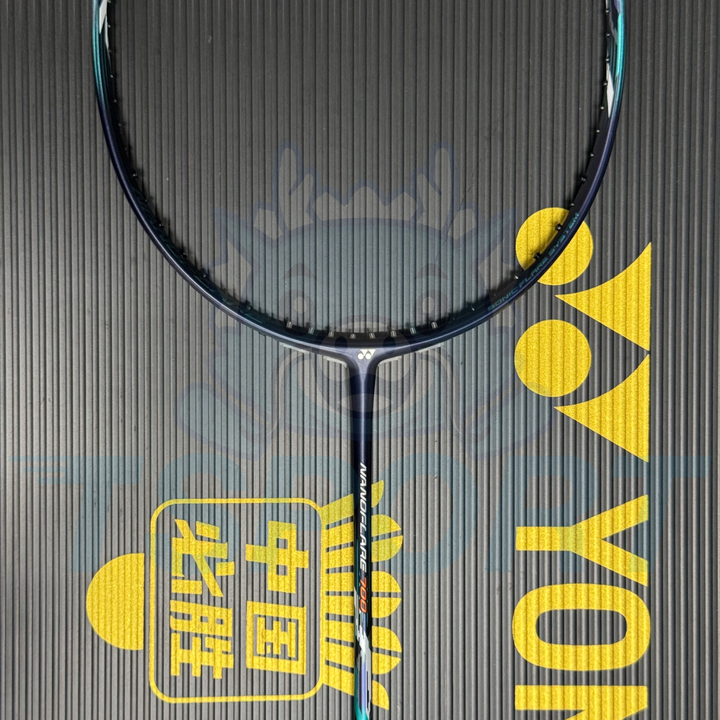 [Collect] Yonex Nanoflare 700 Badminton Racket - Blue
