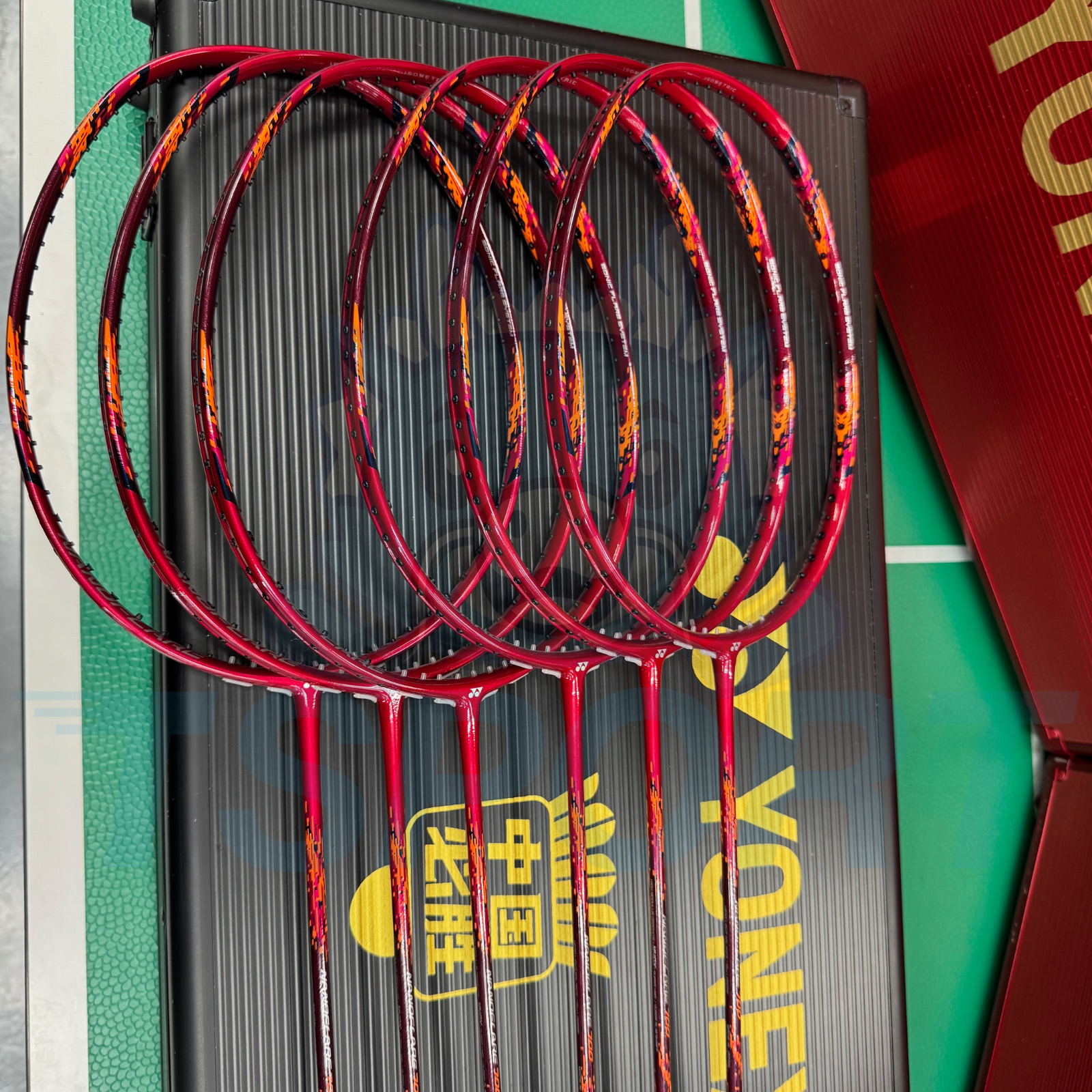 [Collect] Yonex Nanoflare 700 Badminton Racket - Magenta