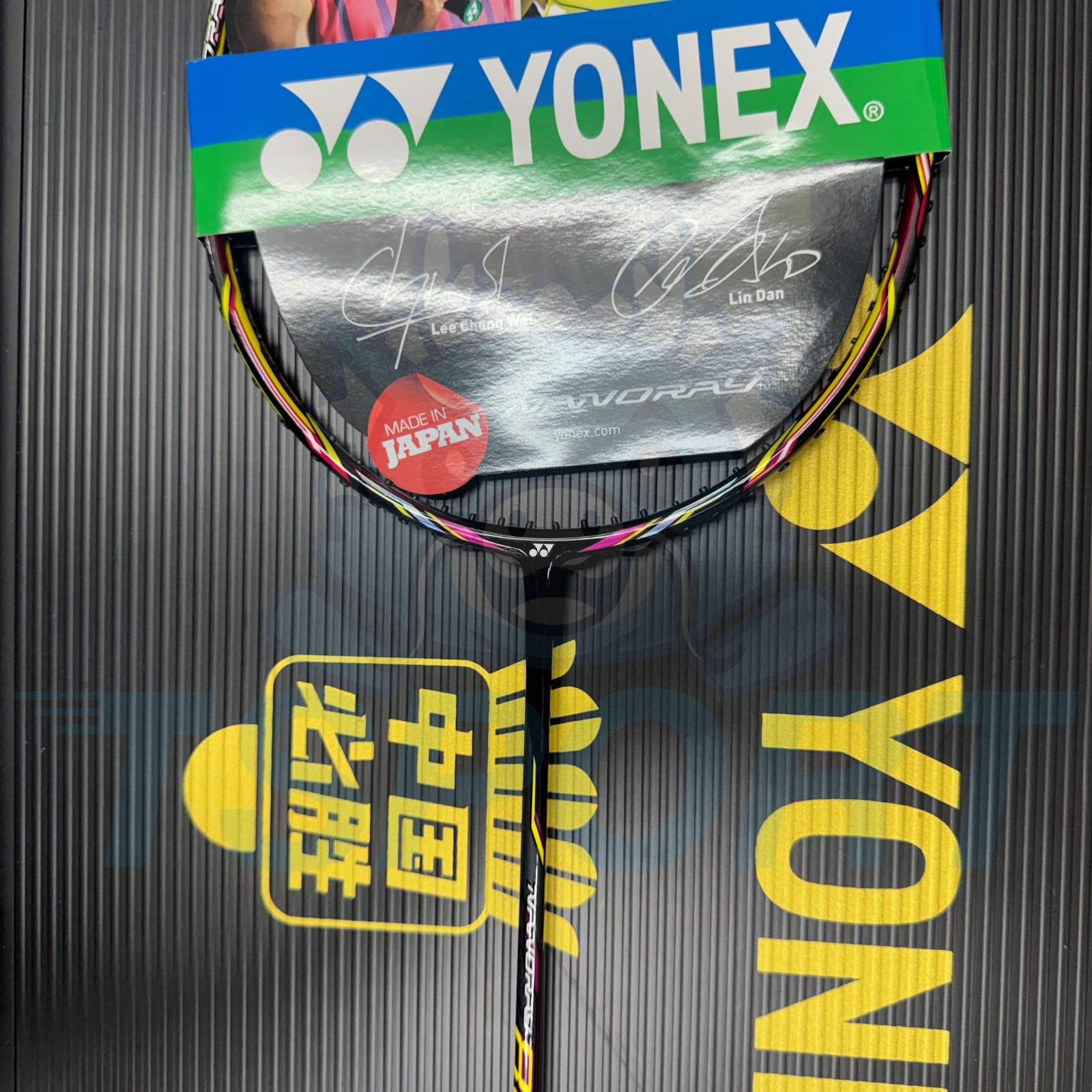 [Collect] Yonex Nanoray 800 Badminton Racket - Black Magenta