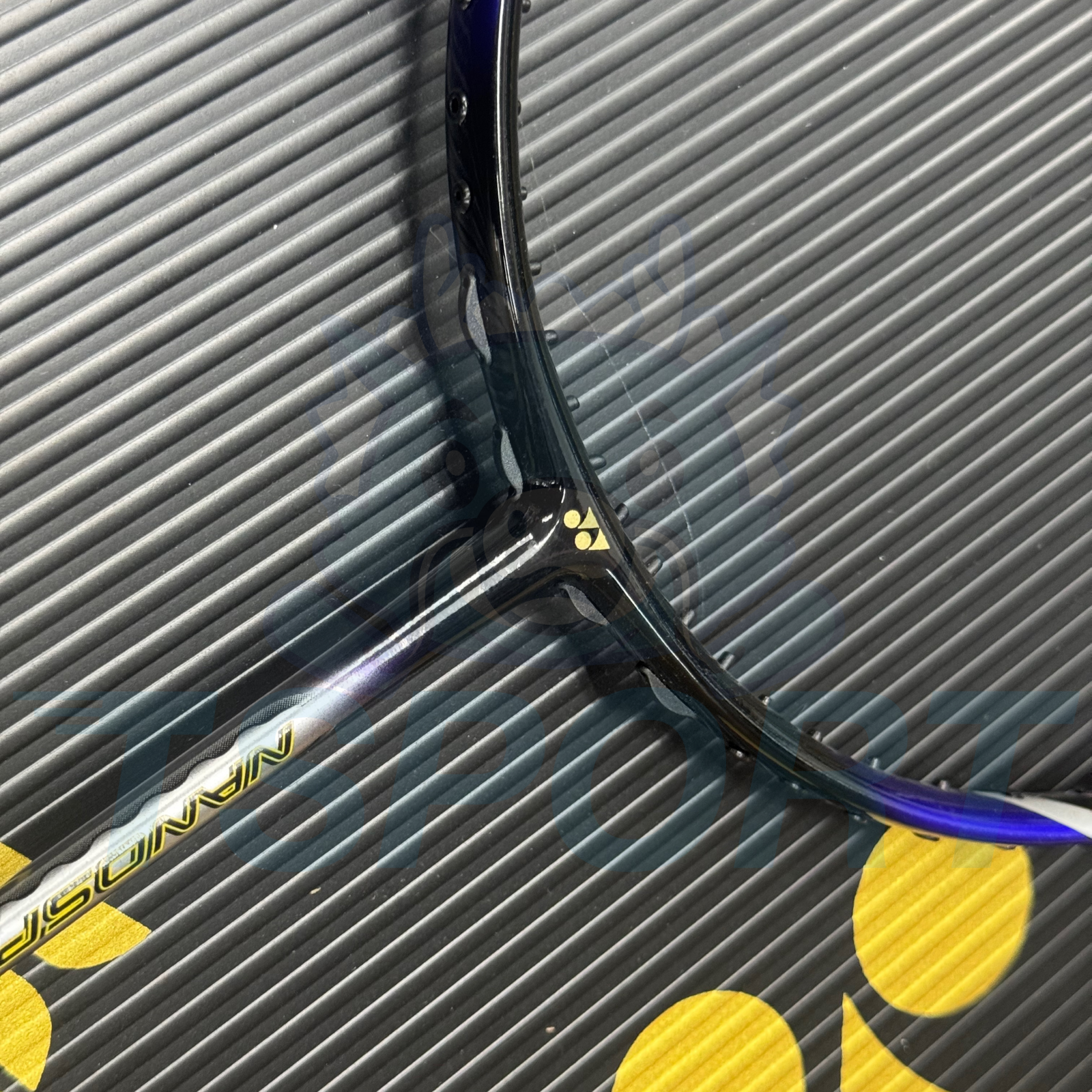 [Collect] Yonex Nanospeed 9000 Type S Badminton Racket - Glorious Gold