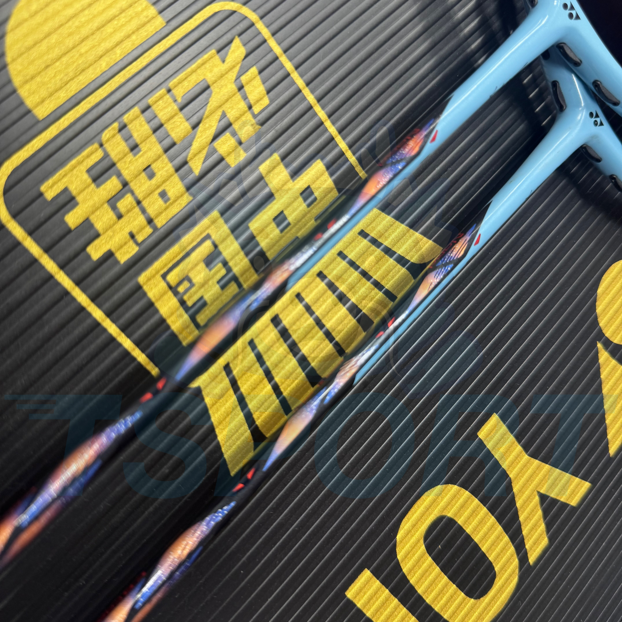 [Collect] Yonex x Huang Ya Qiong Astrox 77 Pro Limited Badminton Racket - Sky Blue