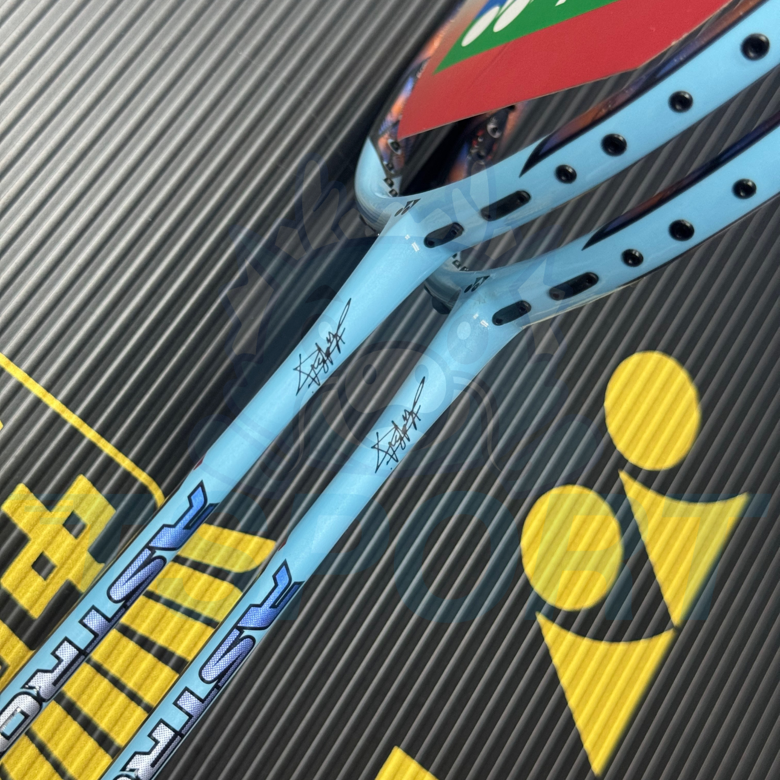 Collect] Yonex x Huang Ya Qiong Astrox 77 Pro Limited Badminton