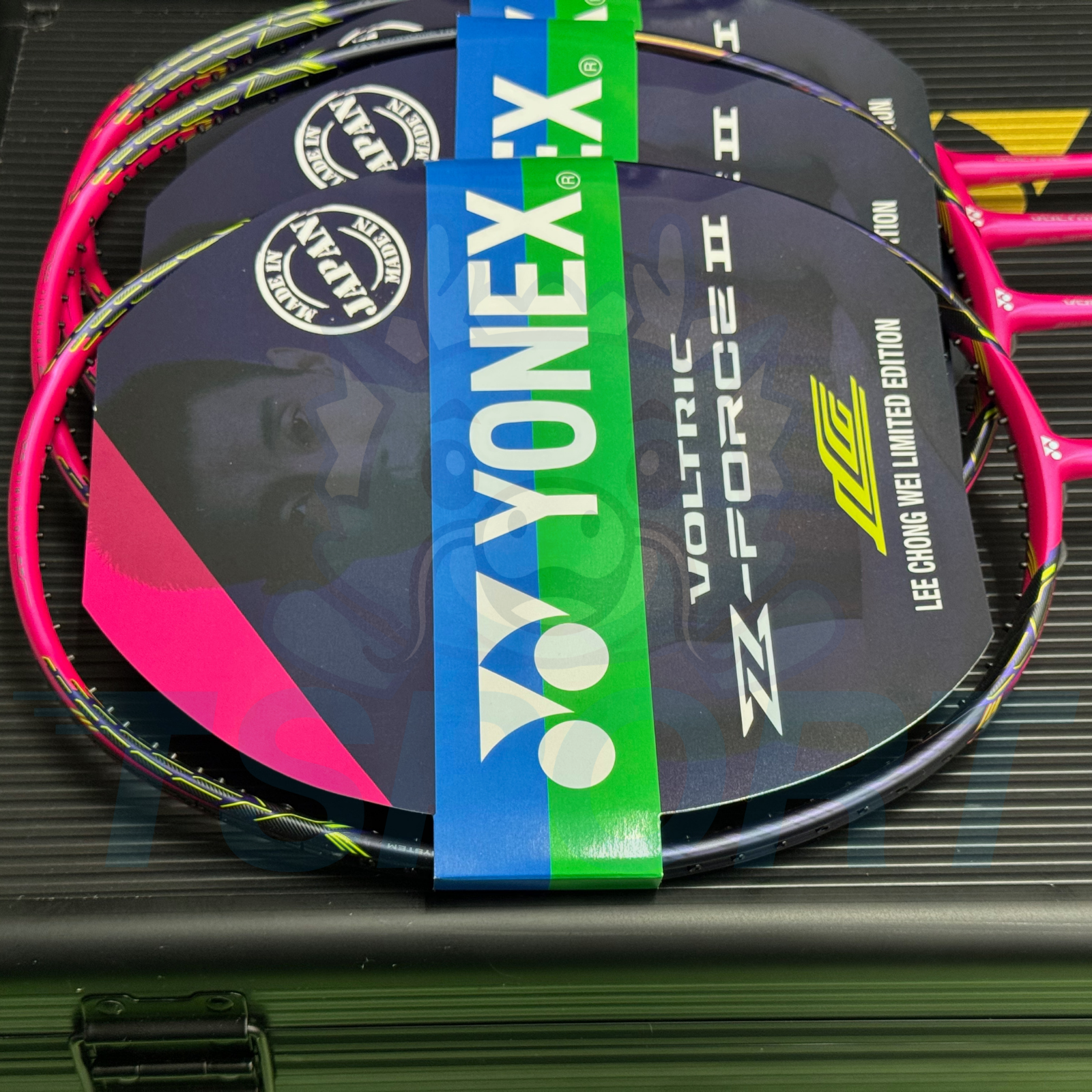 [Collect] Yonex x Lei Chong Wei Voltric Z-Force II Limited Badminton Racket - Pink
