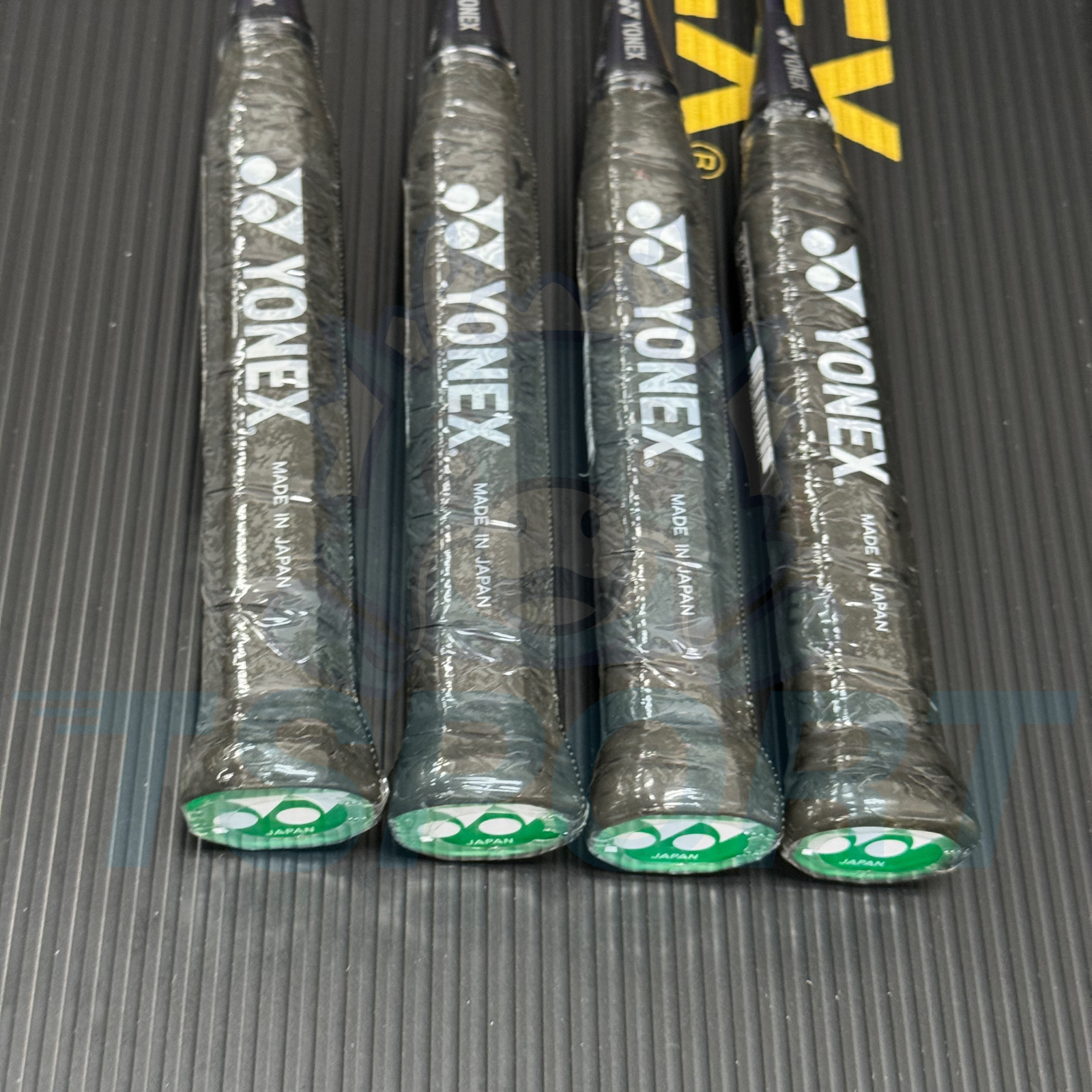[Collect] Yonex x Lei Chong Wei Voltric Z-Force II Limited Badminton Racket - Pink