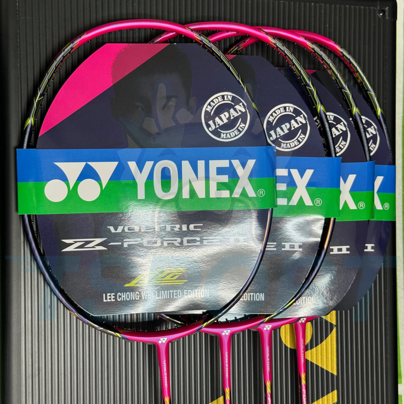 [Collect] Yonex x Lei Chong Wei Voltric Z-Force II Limited Badminton Racket - Pink