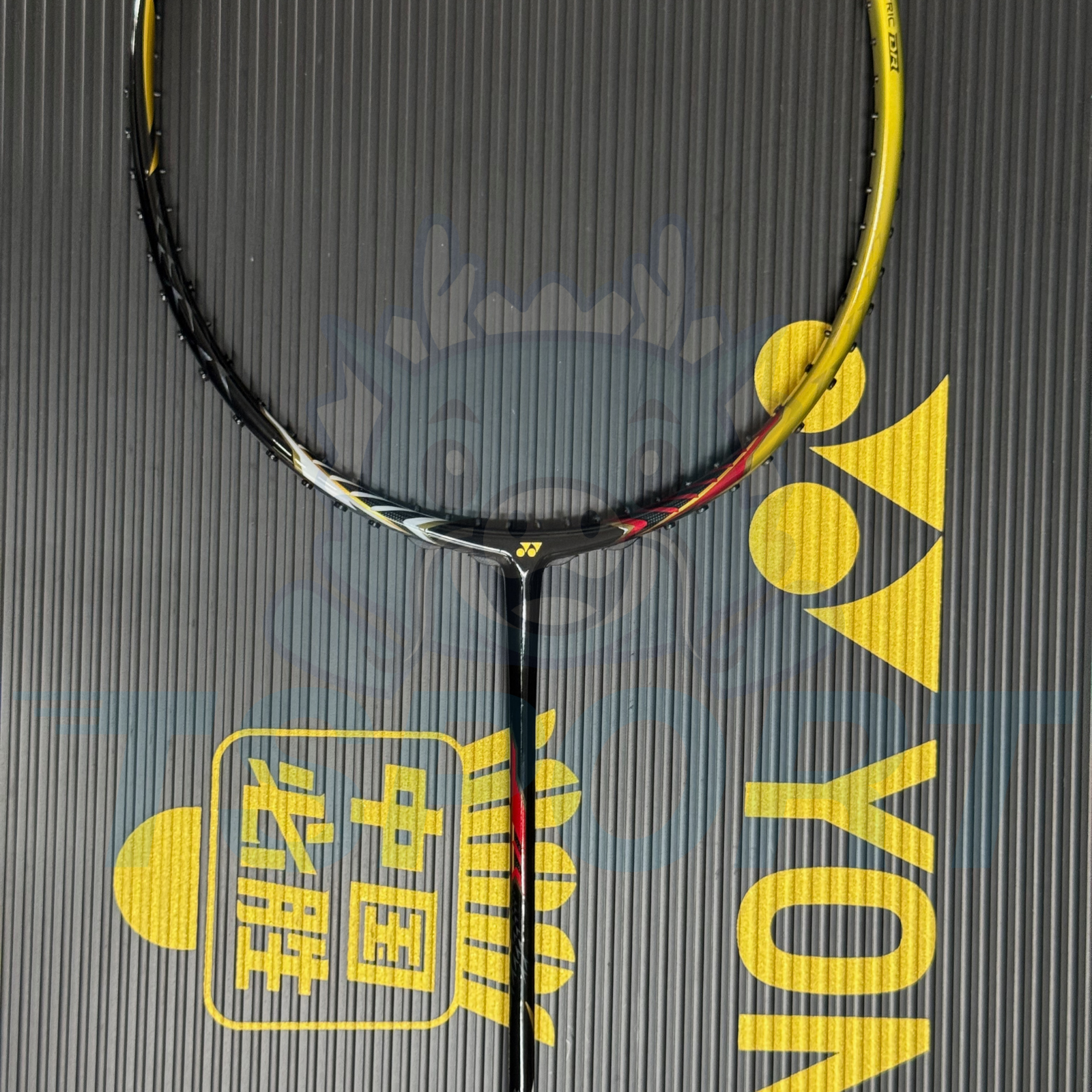 [Collect] Yonex x Lin Dan Voltric LD Force Limited Badminton Racket - Yellow