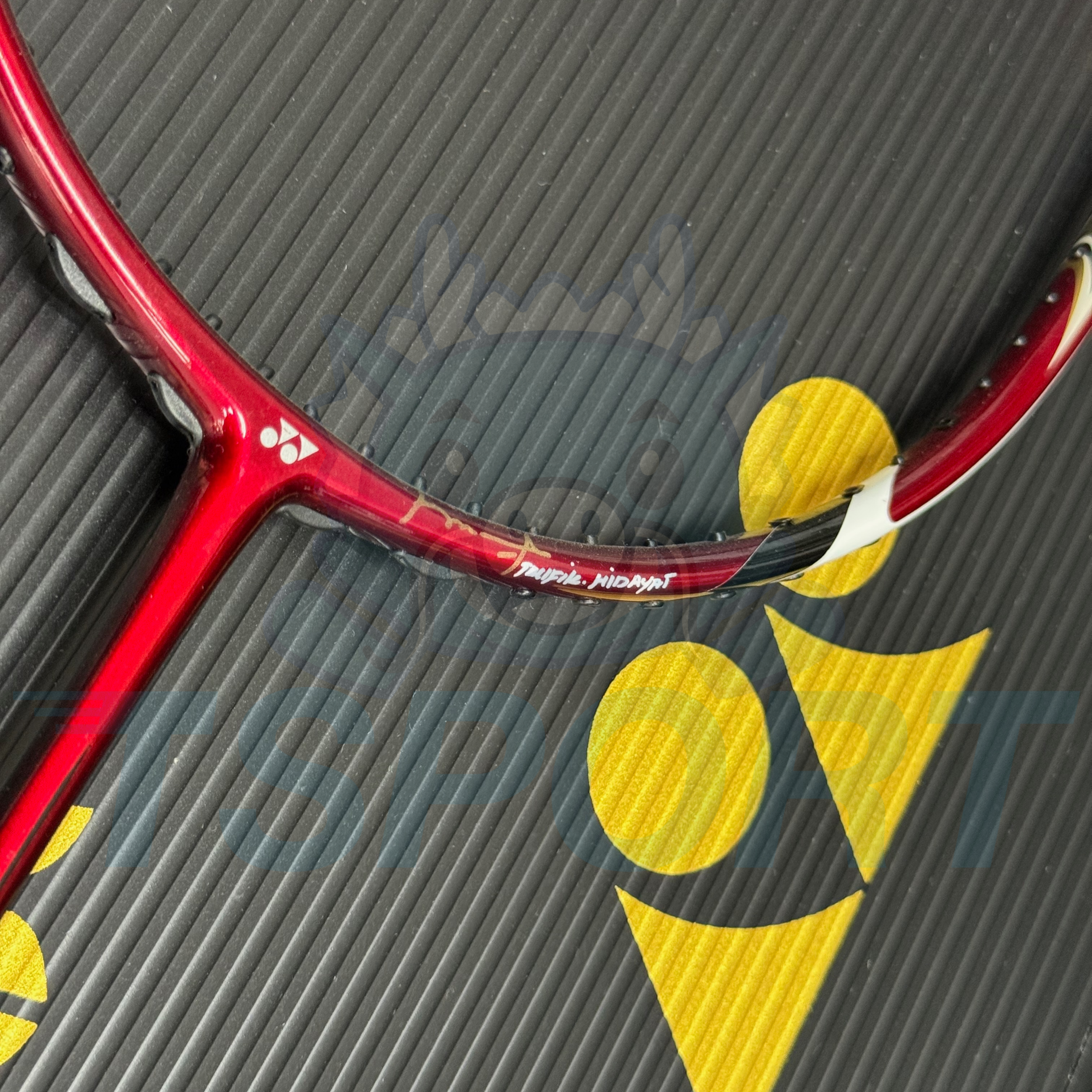 [Collect] Yonex x Taufik Hidayat Arcsaber 10 Limited Badminton Racket
