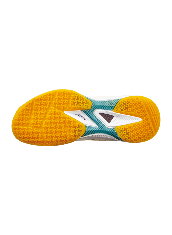 Yonex Power Cushion 65 Z4 Slim Unisex (White)